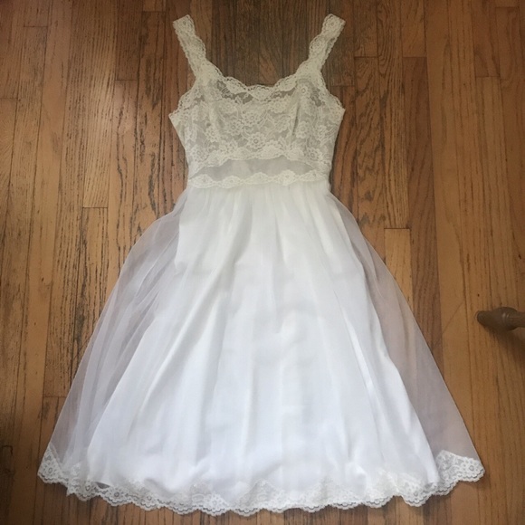 Vintage Dresses & Skirts - shadowline 50s nylon tricot white lace nightgown